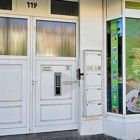 Schoene Ferienwohnung 54 M², Zentrumsnah, Kingbett 埃尔福特 外观 照片