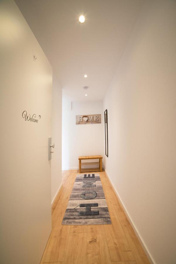 Schoene Ferienwohnung 54 M², Zentrumsnah, Kingbett 埃尔福特 外观 照片