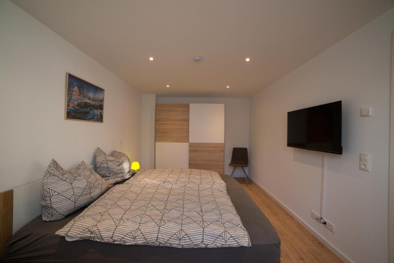 Schoene Ferienwohnung 54 M², Zentrumsnah, Kingbett 埃尔福特 外观 照片