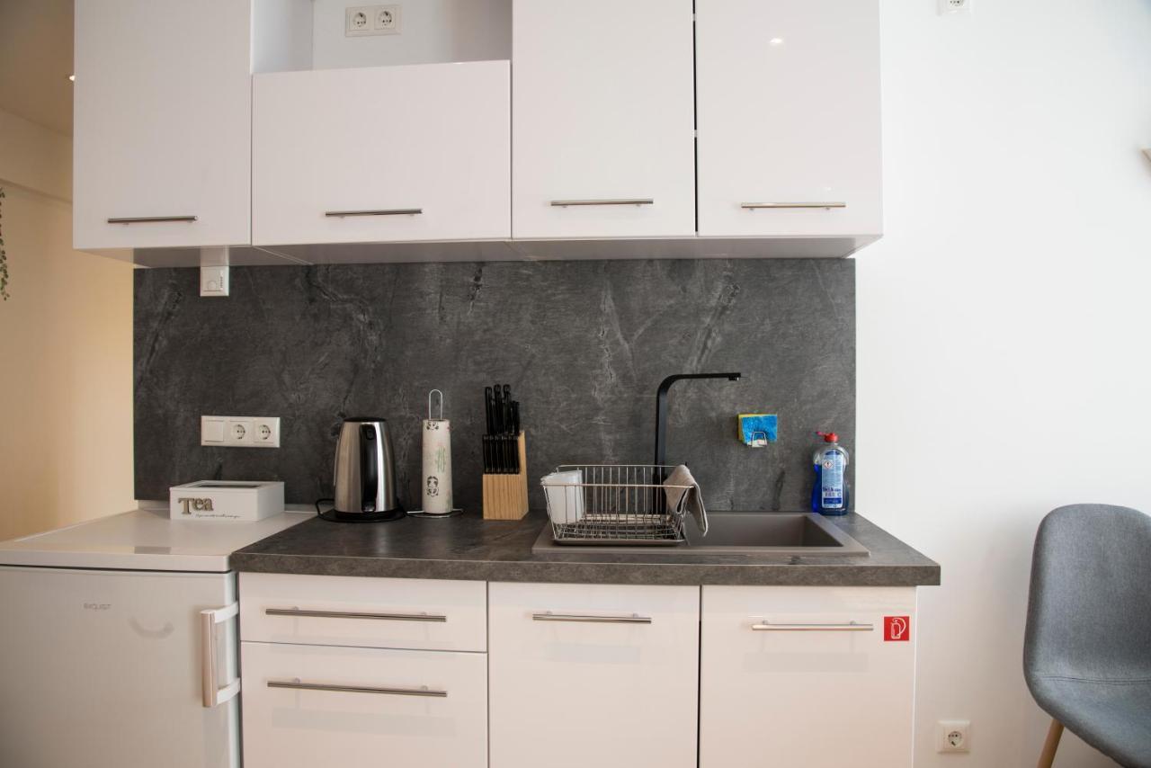 Schoene Ferienwohnung 54 M², Zentrumsnah, Kingbett 埃尔福特 外观 照片